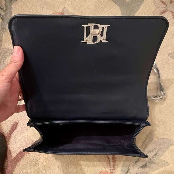 Badgley Mishka blue denim and vegan leather faux pearl messenger bag. NWT - Picture 7 of 10